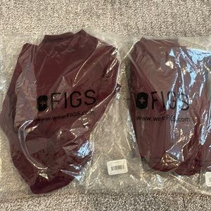 Matching scrub set never worn! Color burgundy